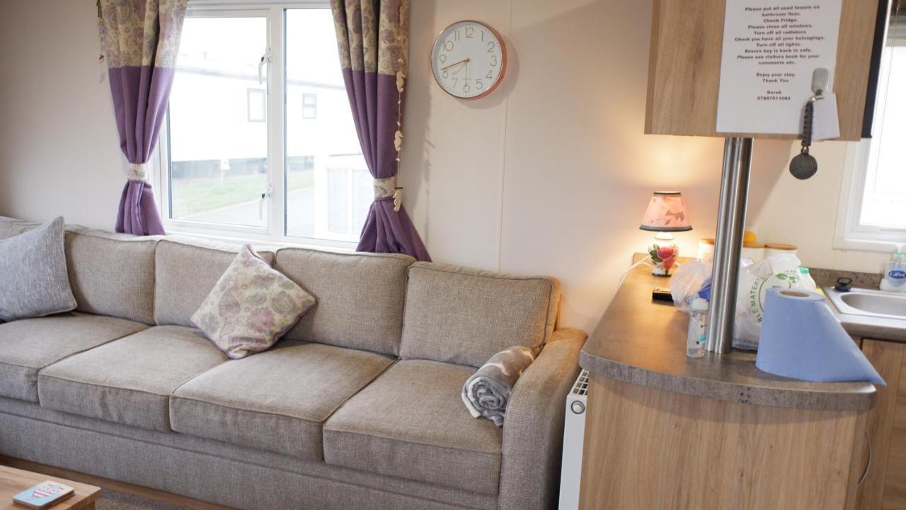 Luxury 2 Bedroom Caravan At Mersea Island Holiday East Mersea Εξωτερικό φωτογραφία
