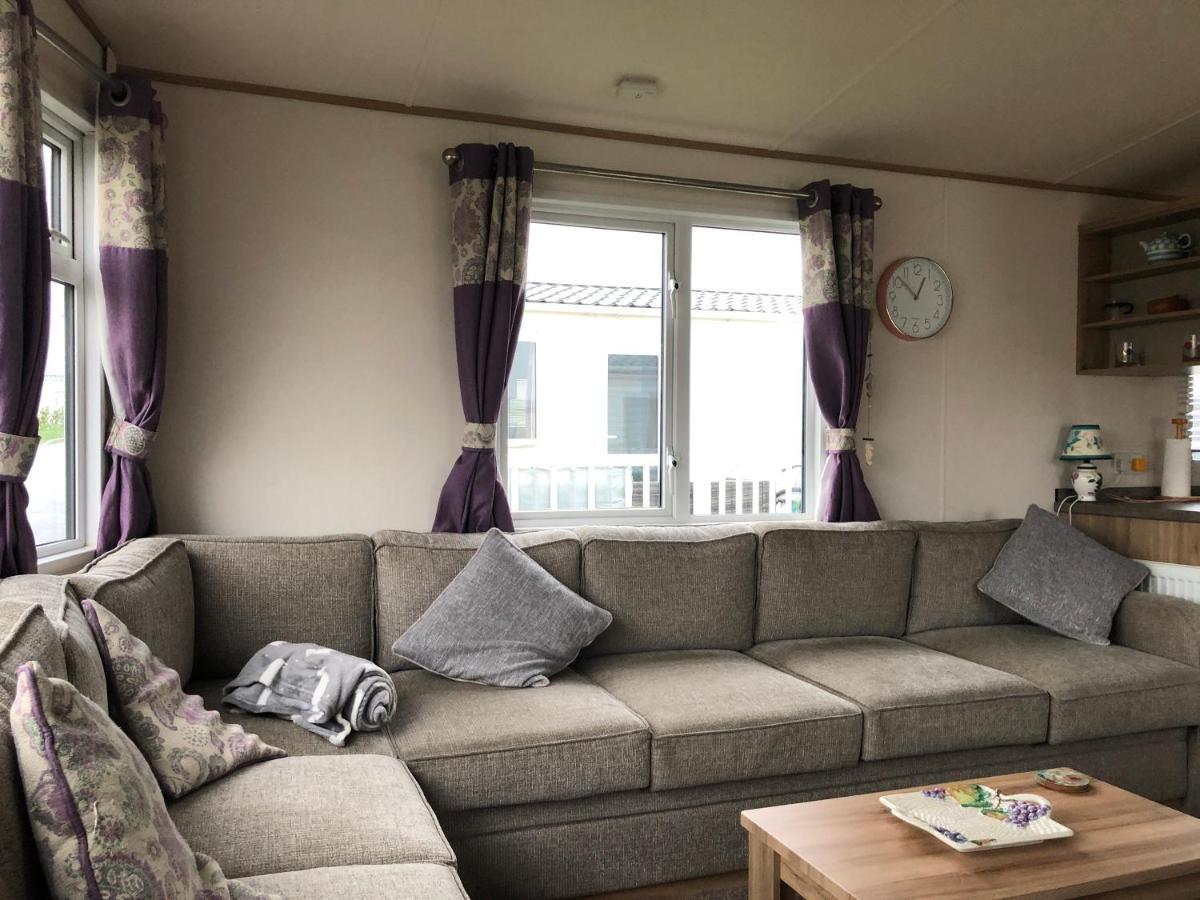 Luxury 2 Bedroom Caravan At Mersea Island Holiday East Mersea Εξωτερικό φωτογραφία